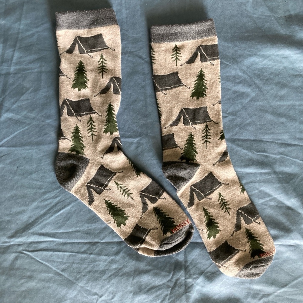 Mussy Oak tan and green cotton camping socks